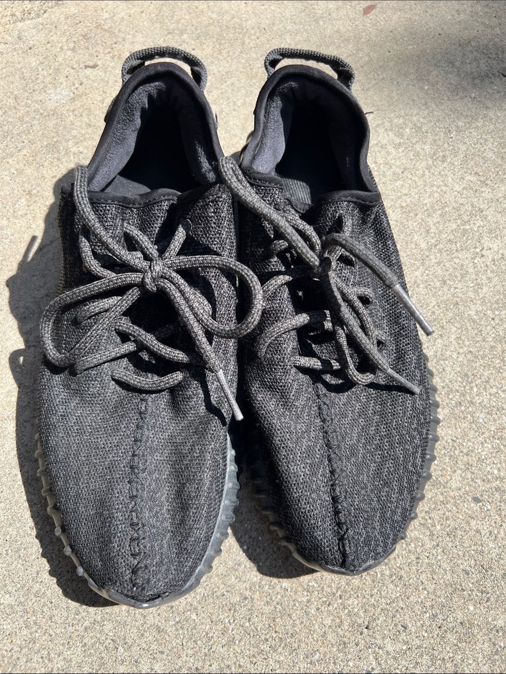 Black Yzy Boost 350 Pirate Black
